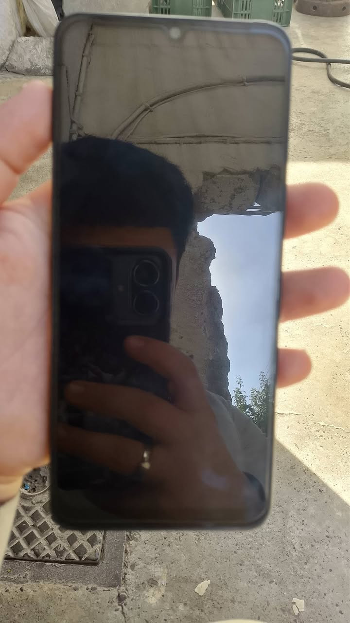 السلام عليكم   جهاز POCO C75
جهاز نضيف حيل الذاكره 256 الرام 8
للمراوس فقط


**إذا كنت صاحب هذا الإعلان وتريد حذفه لأي سبب، رجاءا أرسل رسالة إلى الدعم الفني**