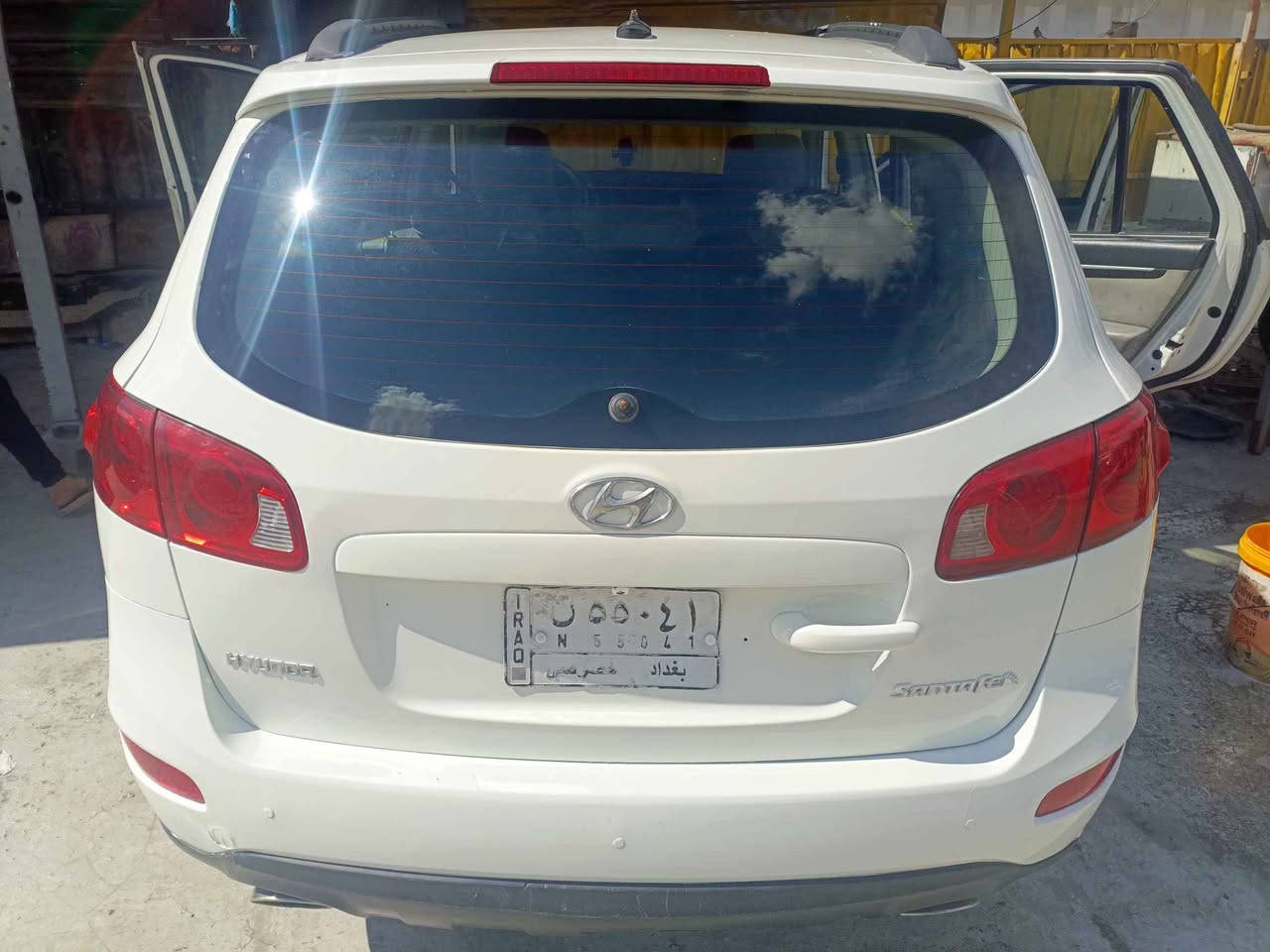 سنتافي 2008 محدث 12 معمرة مصبوغة عام السعر 130 وبيه مجال بغداد الاتصال *********** بغداد, العراق
