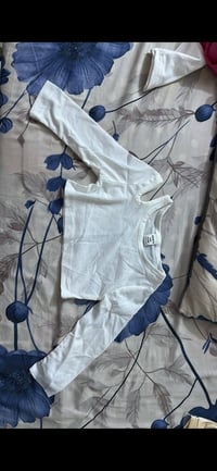 تخفيضات • ملابس أطفال • عرض اثنين