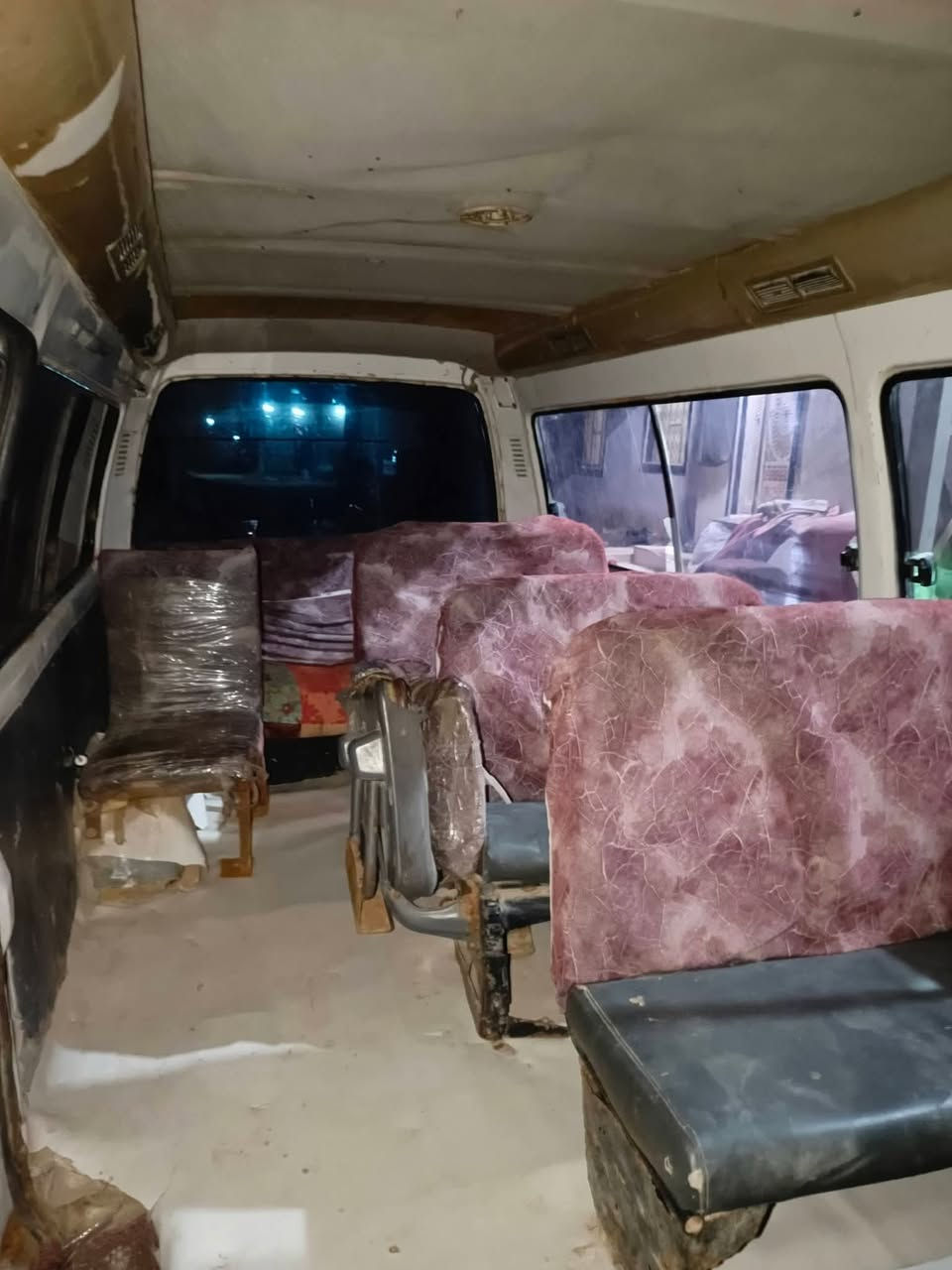 جنبي 2010 محرك 2ونص بطه ناعم يخبل السعر 16ورقه وبيه مجال السيارة راعيه موجود يحولك بس ابيع موصلي مالي علاقه بشي العنوان بصره قضاء القرنه للإستفسار ***********
