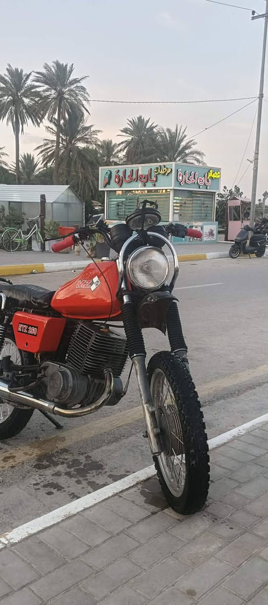 يالله السلام عليكم دراجه (Mz) للبيع سايس 5 لحيم فقط بل خشم وأي استفسار هنا👈***********
