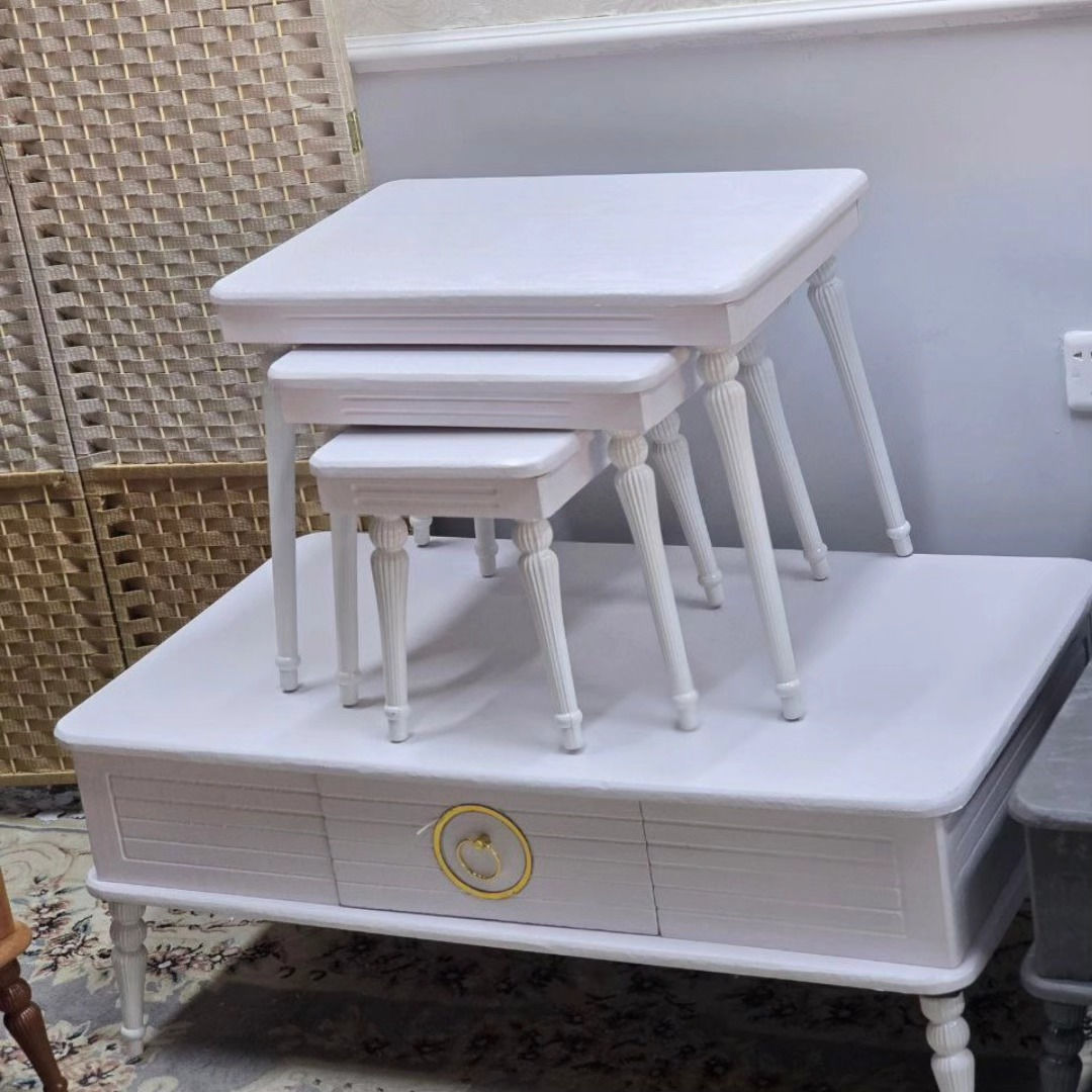 ✨ لكثرة الطلبات رجّعناها من جديد ✨
🔥 طبلات خشب 3+1 مستطيل 🔥
تصميم أنيق + استخدام عملي
ترتيب حلو للصالة ويضيف فخامة للمكان 👌
📏 قياس الطبلة الوسطية:
▪️ العرض: 60 سم
▪️ الطول: 100 سم
▪️ الارتفاع: 39 سم
💰 السعر: 100 دينار فقط 🔥🔥
🚚 التوصيل مجاني:
✔️ لكل بغداد
✔️ لكل المحافظات


**إذا كنت صاحب هذا الإعلان وتريد حذفه لأي سبب، رجاءا أرسل رسالة إلى الدعم الفني**