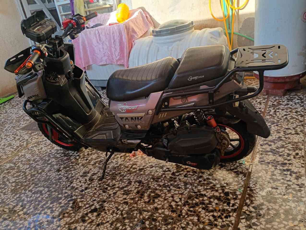 للبيع دراجه نوع سكنس الحديث مديل 2025 دراجه تشغيل عن بعد كهربايات كلها شغاله دراجه نضيفه كلش مال جناي السعر 750 وبيها مجال للشراي مكاني نجف كوفه رقمي ***********
