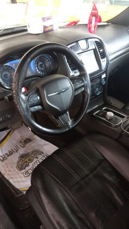 اوباما للبيع مرقمة بغداد معلايا وجاهزة مكفوله من الكص والسرقة والعشاير بس راعيها متوفي ابيعها كوم حديد 120 قفلهة موديل 2019 فول مواصفات عنواني بغداد


**إذا كنت صاحب هذا الإعلان وتريد حذفه لأي سبب، رجاءا أرسل رسالة إلى الدعم الفني**