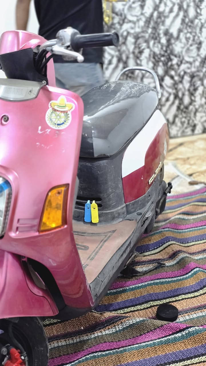 ماكس بوليسي حاويه بلاد اول امس نزلن من الحاويه
العنوان شماليه شارع العريض للستفسار رقم الهاتف ***********
