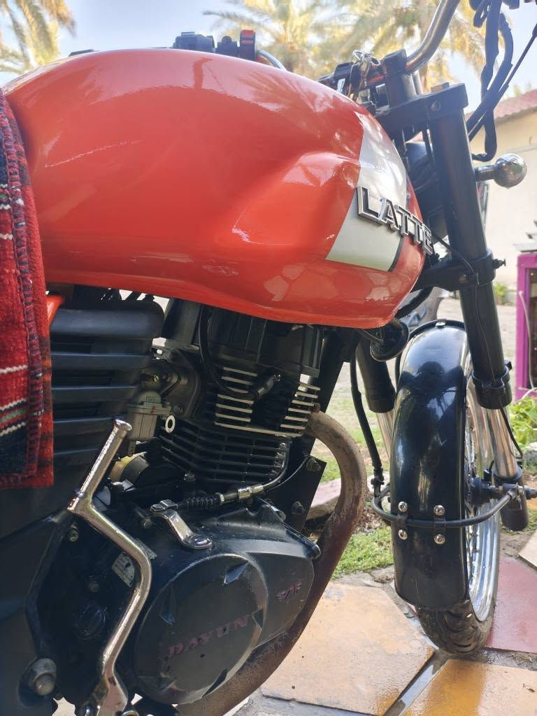 دراجة داي محرك 200 cc سعر 1350 وبيها مجال  بي ظرر بصوره تانكي وصفاحيه سنويه كربلاء مو بسمي اكاتبك عندي رقم صاحبها أنت تتفاهم ويا كربلاء, العراق


**إذا كنت صاحب هذا الإعلان وتريد حذفه لأي سبب، رجاءا أرسل رسالة إلى الدعم الفني**