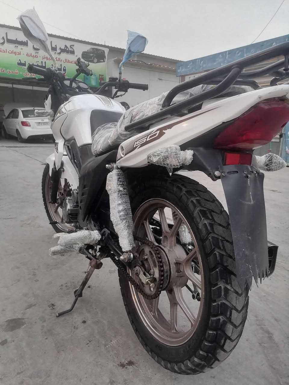 السلام عليكم شباب هاي دراجه موديل 23 ار كي ايطاليا سعر 850 مجفته تجفيف شركه اوراقها عنواني  بغداد بسمايه راح اخليه رقمي والشراي يتصل دراجه كامله وشغاله من كل شيء كله قسم ما بيها والتفاصيلها كله بالمنشور***********
