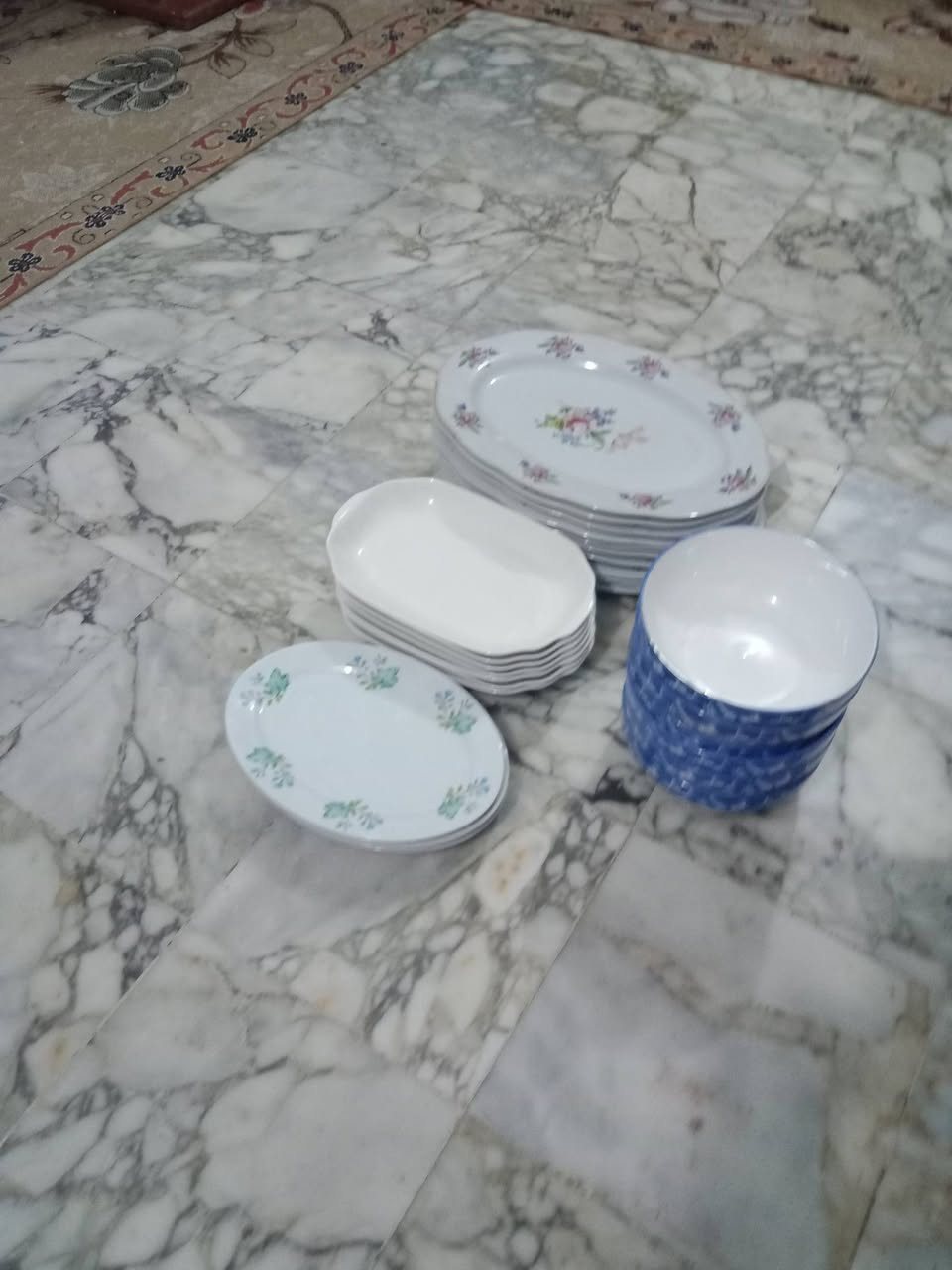 غراض منزليه أصليه ناصرية مركز ***********

