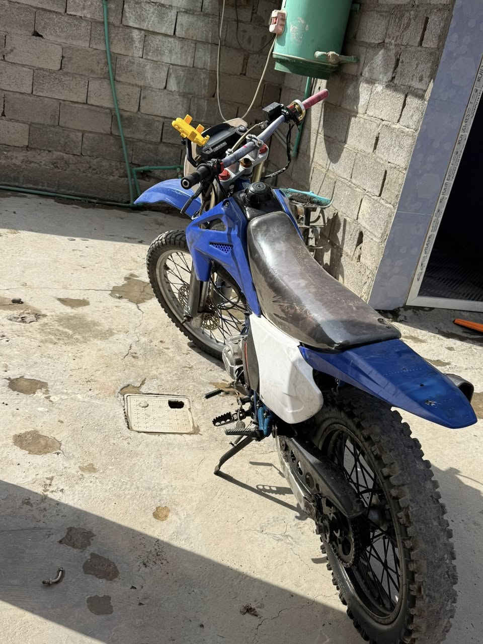 قفاز البعيع بسعر مناسب ***********
