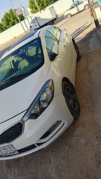 سيراتو ٢٠١٣ • مكينة ١٦٠٠ • فتحة سقف