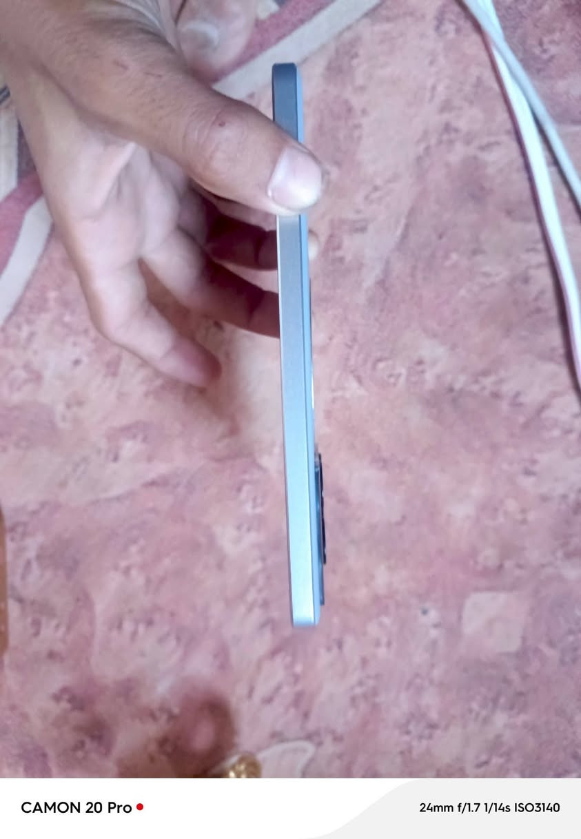 بوكو اكس سته برو فايف جي
كامل ملحقات جهاز ع ايدي الله شاهد سعر خاض
نضافه95/100

يجي ويا هديه فريز


**إذا كنت صاحب هذا الإعلان وتريد حذفه لأي سبب، رجاءا أرسل رسالة إلى الدعم الفني**
