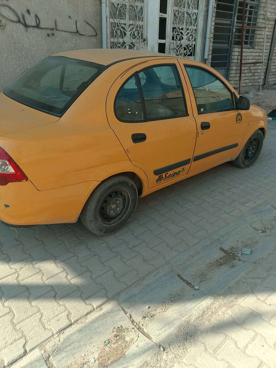 السلام عليكم
شيارة طيبه للبيع موديل ٢٠١٦ مكفوله من الضربه والصبغ  ماعدا البنيد طاير مثل ما موضح، بالصوره 
الرقم انكليزي على استلام اللوحات 
السعر ٣٧ وبيهه مجال للطيبين 
مكانها بغداد المعامل العماري 
***********
