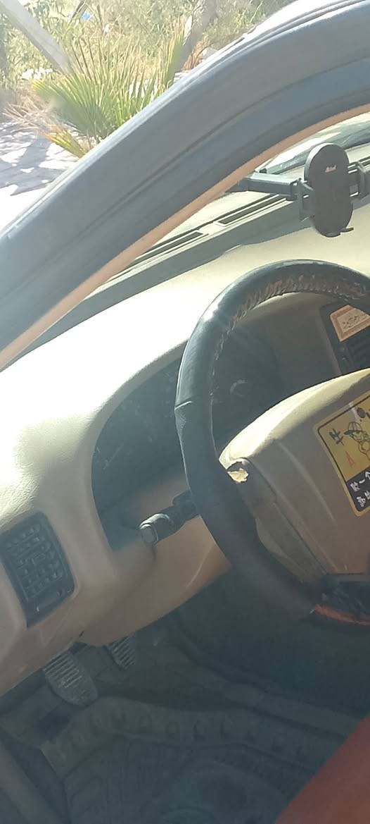 سيارة للبيع  2009بلادية مابيها صبغ سنويتها لل 28رقم نجف مكينةنص عمر السعر 32 للتواصل ***********
