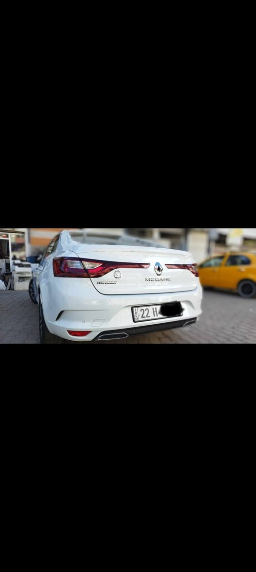 رينو ميكان
موديل 2023
فول مواصفات
محرك 13 توربو
مكان سياره كركوك
سعره 140 بيها مجال
للاستفسار ***********
