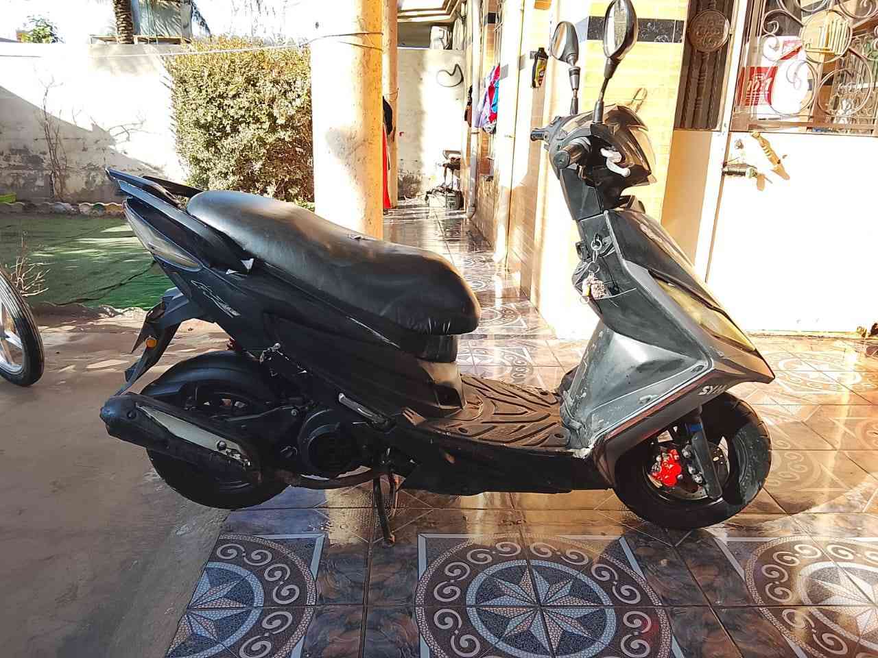 دراجه سايم للبيع السعر 350 بيه مجال جديده كهربائيات كله شغاله مكفوله من كلشي عنواني  الرمادي حي ضباط للاستفسار على رقم ***********
