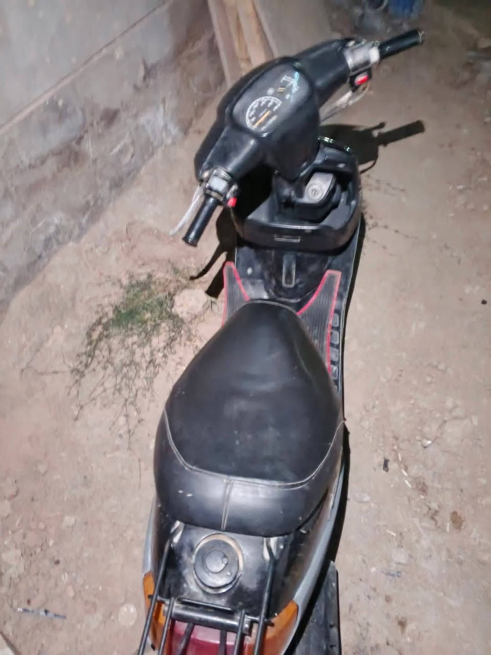 دراجه زعره خطين دراجه نضيفه كهربايات كله شغاله سلف هندر كله شغاله سعره275ببه مجال تصال 0786985832


**إذا كنت صاحب هذا الإعلان وتريد حذفه لأي سبب، رجاءا أرسل رسالة إلى الدعم الفني**