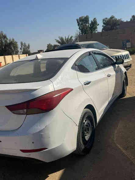 سلام عليكم النترا للبيع موديل 16رقم كربلاء خليجي بيها اربع قطع بدون دواخل سعرها 115
وبيها مجال سياره حلوه مال جناي الاستفسار الاتصال على رقم ***********
