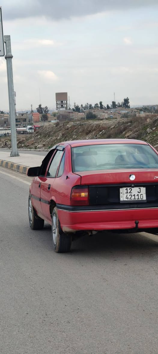 سلام عليكم أوبل فكترا موديل 93 حجم 20 سياره بلا ضرر بلا صبغ بس البوند امطوز ما مصلح لا دواير ولا دوسات فتحه بالسقف ستيرن بور اربع دسكات وارمنيه كلها شغاله
محرك وكير شرط طخم جديد سنويه 2028 إني الشرعي شرط التحويل السعر 43 وبيها مجال بسيط ***********
