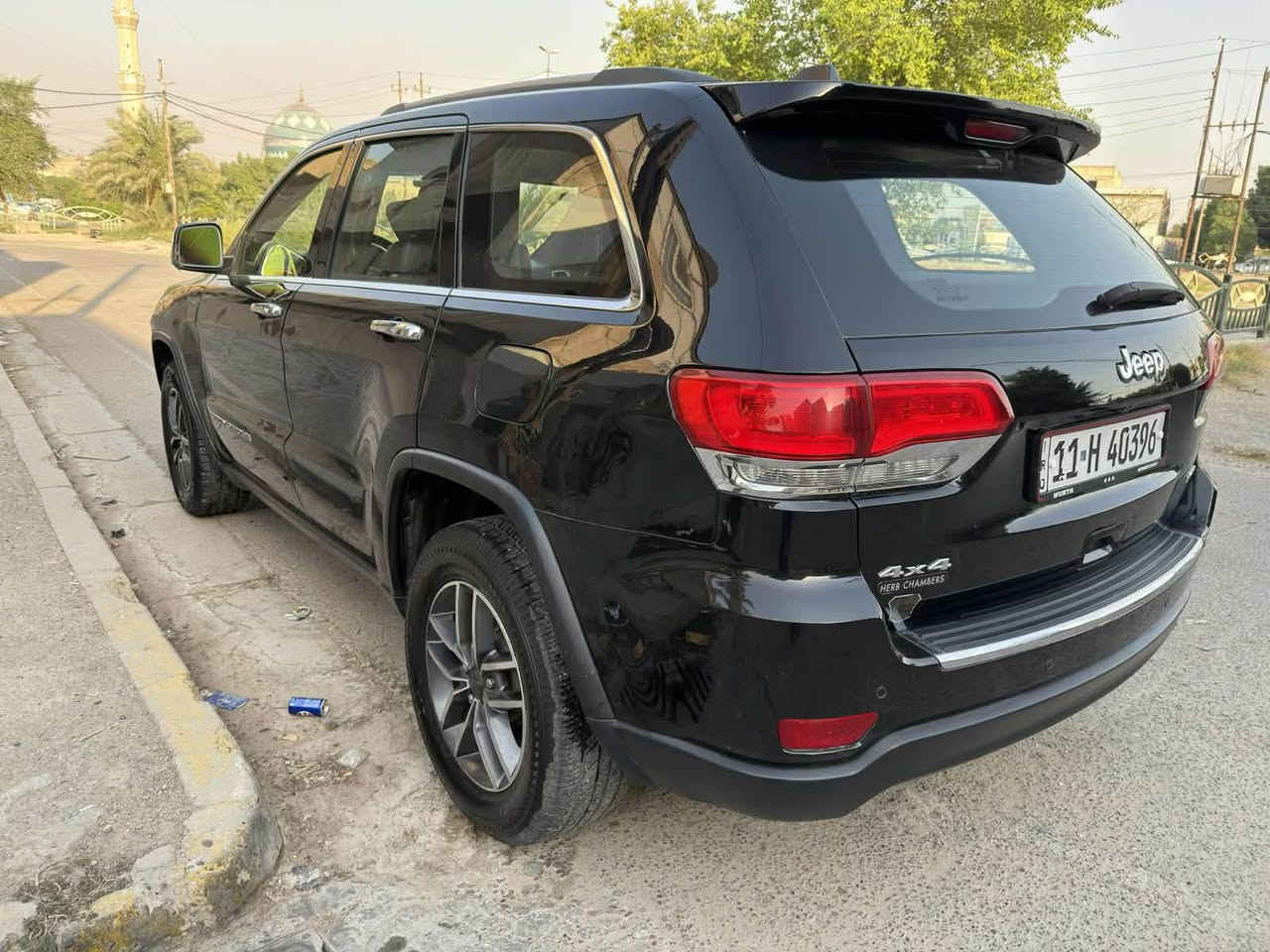 ‏سلام عليكم جيب 2019 وارد أمريكي صور الحادث منشورة بها صبغ بس البنيد
‏فول مواصفات مكان السيارة بغداد الحارثية
‏السعر205
***********
