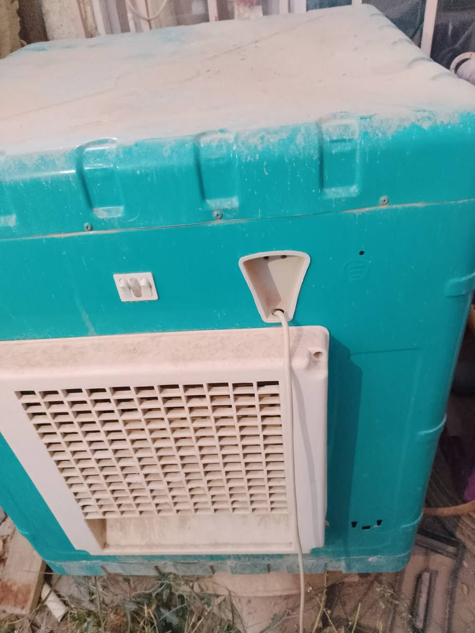 مبرده للبيع استعمال سبوع جديده شرط الفحص تجي وتشوف بعينك هواء مالته بارد ثلج كلشي بيهه جديد استعمال اسبوع الله شاهد مكاني كربلاء ***********
