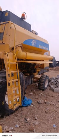 عندي حاصوده نيهولند مودبل 2006نضيفه يريد يتصل 07876948258