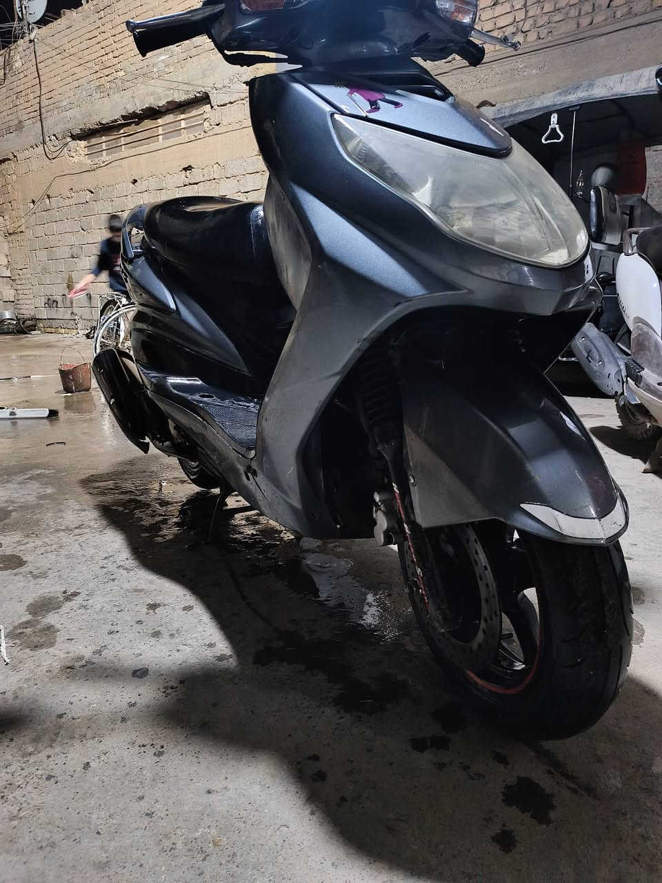 سكنس فحل ياباني نوزل ما بيه نقص منزله رمبه مخليه مال شغل اروح أرجع بيه سعر(900) مكان الحسينيه الراشديه رقمي *********** متواجد واتساب
