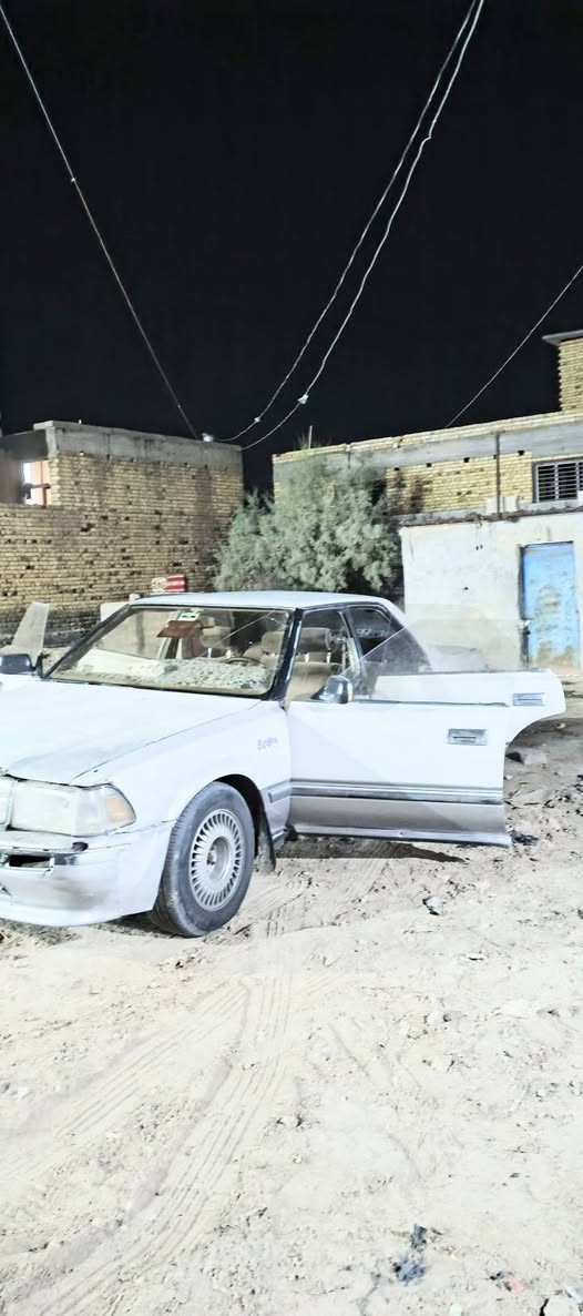 سلام عليكم هارتوب ايسر بلاد 1991 سنويه نافذة 24 رقم ديالى مكان السيارة ناصرية مكينه وكير مابيها شي 2500 قبق ابيض ديلكو كهربائيات شغاله تخم تاير نقص حداديه فقط رعيها يريد مداور ما يسوي وكالة السعر 26 بيها مجال قليل اتصال على الخط ***********
