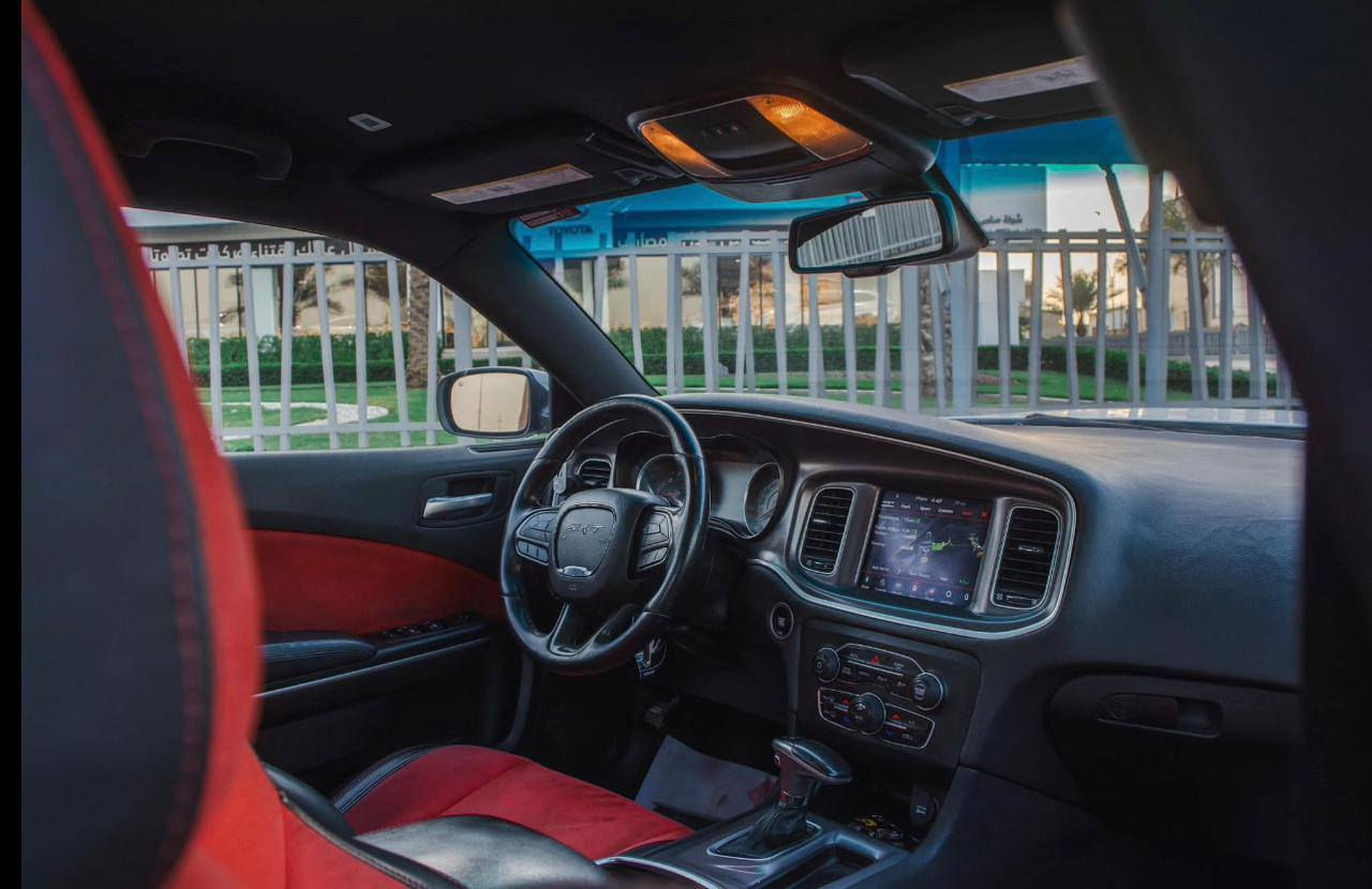 دوج جارجر 2020 5.7
ماشية 37 الف فقط  فول مواصفات 
‎صبغ جاملغ خلفي مالضربه والجاملغ الامامي بي بارد ميرجع حلو بدلته بواحد نفس الون والقديم موجود ايرباك راجع سستم
‎الاضافات
‎لحية
‎اكسل قفل 
‎عربانه كامله خلفية srt
‎فجوج برمبو 
‎هدرز srt
‎كاردن srt 
‎صدر كله srt ديلا صفر
‎لويات ايباخ
‎دركة rpm
‎بلي حجم اكبر 
‎السياره حلوه ونضيفة لا استعراض ولا شي 
‎تخم تاير حديد وويل دايتونا 6.4 اصلي جديد 
رقم صاحب سيارة ***********
