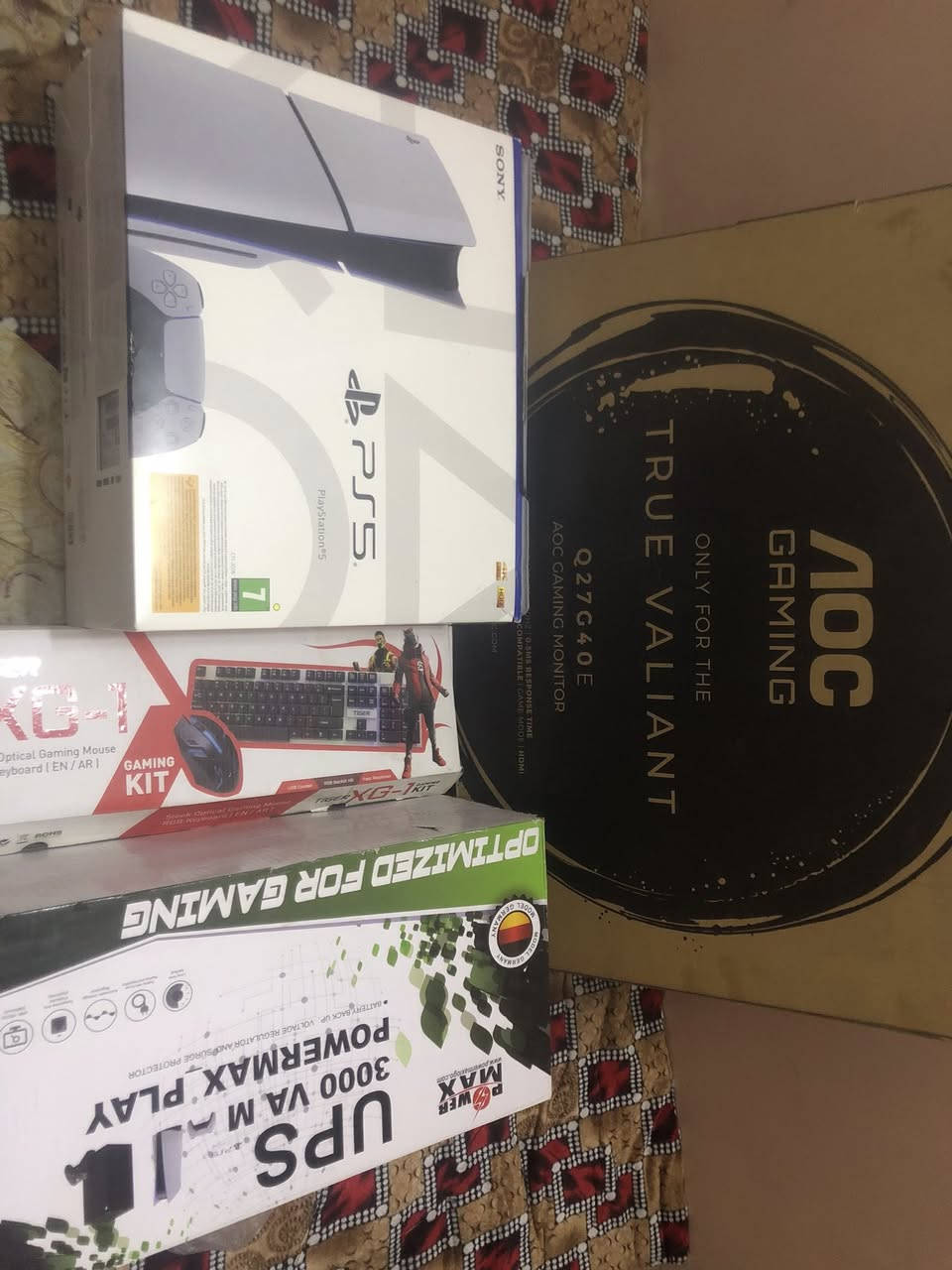 الاسعار ثابته بدون عمله وبيع شلعه كامله المبلغ لكلي 900الف لا يوجد توصيل عنواني نجف ***********

*~بلي 5 سلم اوربي جديد بنايلون حتى شهر ماصار من خذته جديد مع ماوس وكيبورد  ب 600 قفل

*~بلازمة aoc حجم 27  2k ( 2560*1440 )0.5ms 
الهرتزية 180hz
جديده بنايلون لصوره فد شي تعقيم للعين سبوعين صارلها من مشتريها وصل ضمان 3 سنوات رايده ب 200 قفل

 *~ماركة بور ماكس ups3000 جديد بنايلون مشتري صار سبوعين  يشغل بلي وشاشه وشرط لفحص
رايده ب100 قفل
