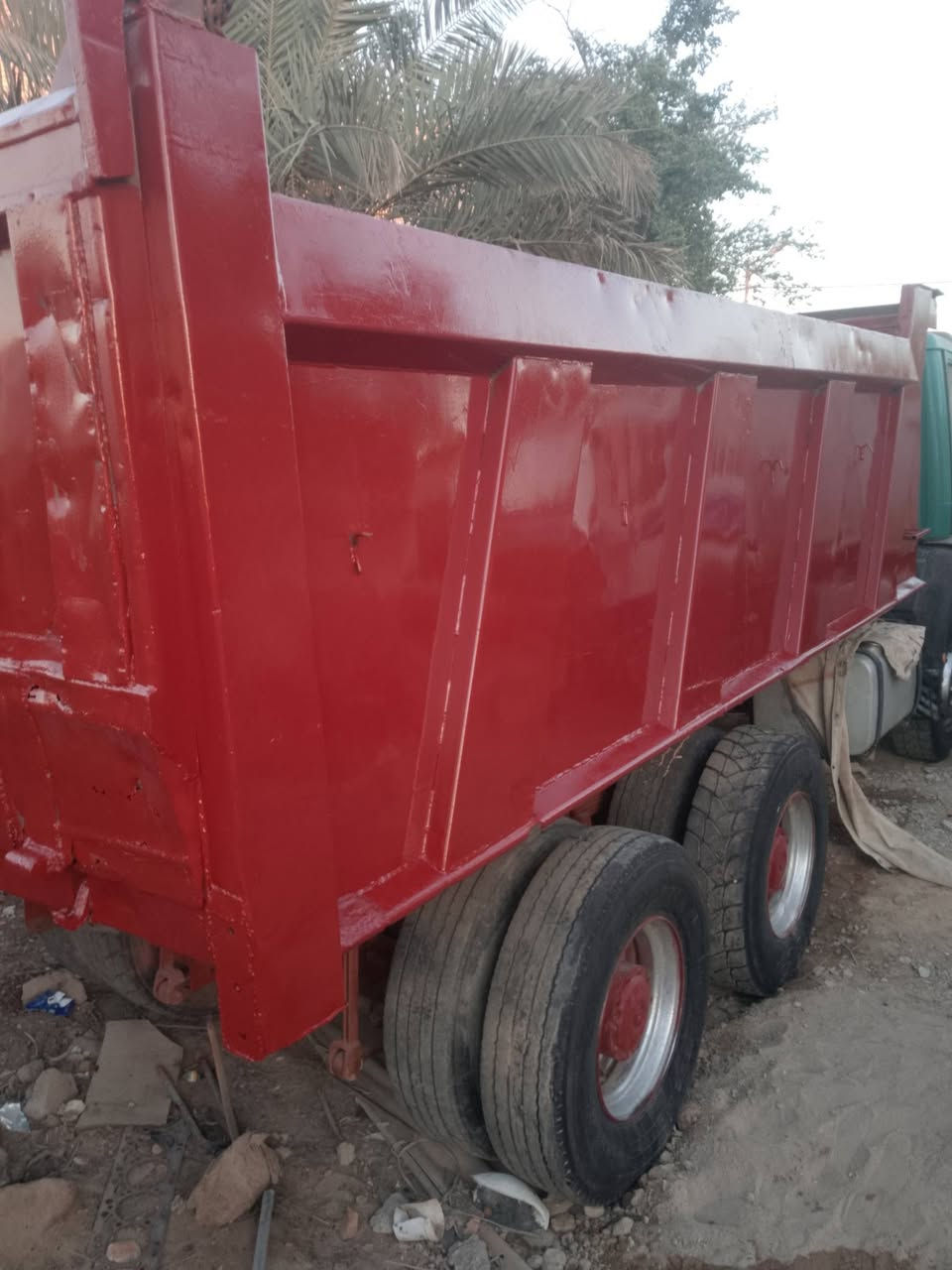 بدي سكانيا خمسه متر دبل شاصي لف ونج صدر سعر 25 وبي مجال مكان بصره ***********
