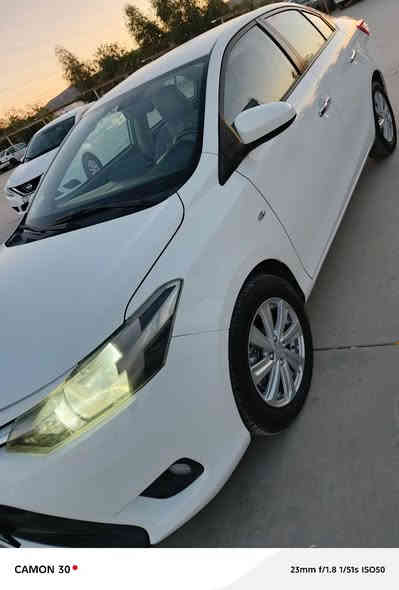 یارس سفر شەریکەی سید نەهرۆ
بۆیاخ و ساردی نیە
گێرو مەکینە بەشەرت نەکراوەتەوە
قەپ و قۆپ و شوختی نیە
لەسەر دەقی شەریکە ماوەتەوە
کوشن جلد . ناو فۆرمیکا . بلاجکتۆر . ویلکرۆم . ECO . ABS .
سپی بەفریە
***********    *********** شمشمل
