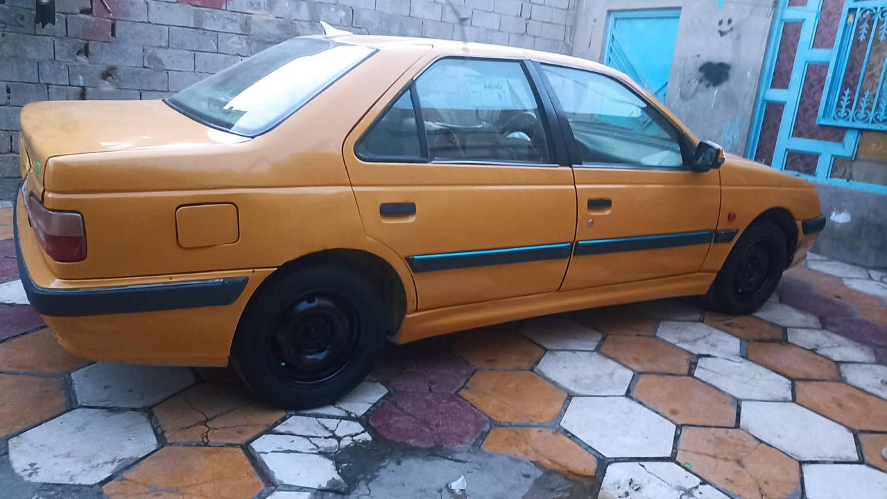 سلام عليكم  بيجو بارض  موديل  13 سنويه 2027
 مكينه  او كير  عل فحص  او تبريد شغل  
كهرباءيات  شغاله كله ام صفره  هيه او غرامات  مامطلوبه رب 
 شاشه تاب  سستم سماعت ملكه  منضومه زنون   ام راوس   
اروس حسب القناعه  راعيه يريد مداور  السعر (٣٠) او بيه مجال    المكان نجف  مناذره   (***********)
