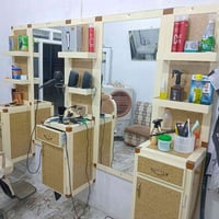 ديكور حلاقة • للبيع • واتساب