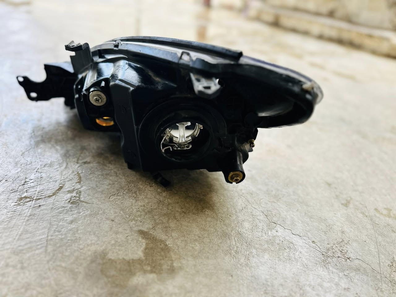 السلام عليكم مازادت لانسر بومة تجاري نظافة فولل السعر 80وبيها مجال مكاني ديالى شهربان 
***********
