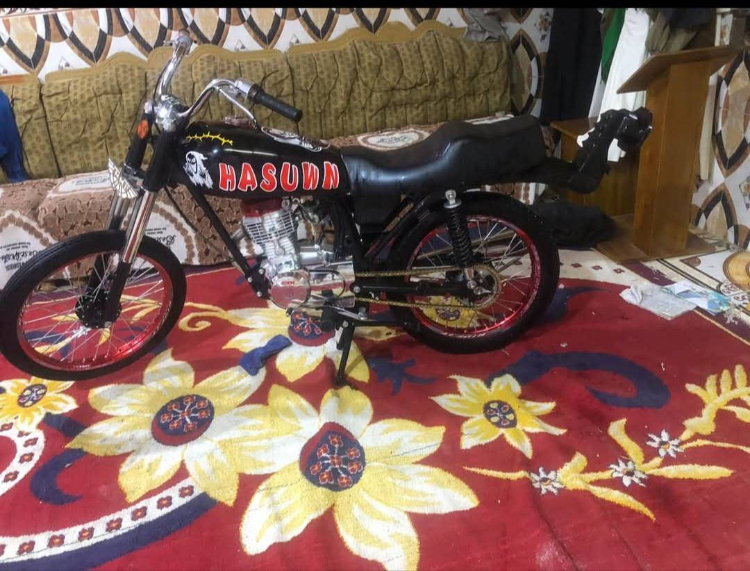 سلام عاليكم دراجه يراني وراق سكنر سبع ورقات مكينه نامه تيربو دراجه حلو ونضيفه سعر ٦٧٥ قفل الستفسار ***********
