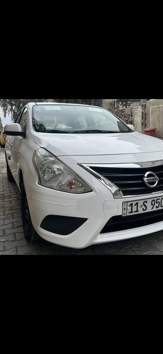 سلام عليكم عندي سني هندي لبيع موديل 21مكفوله كفاله عامه من الضربه و الصبغ و البارد رقم بغداد (بسمي) مكاني بغداد الكرخ ماشيه 35الف 
رقم تلفون ***********
