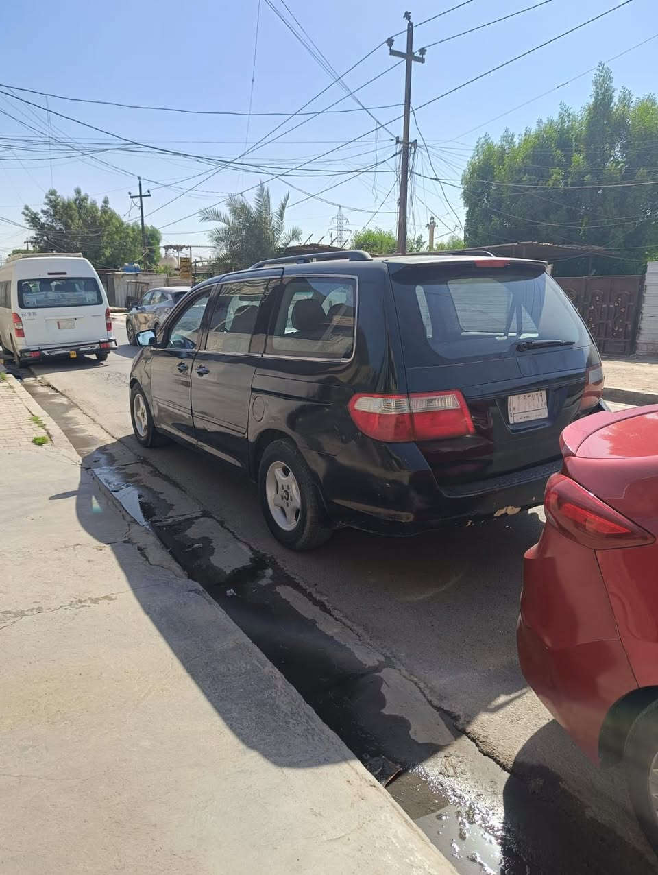 السلام عليكم هوندا أودسي ٧ راكب موديل ٢٠٠٧ رقم بغداد مصبوغة حزام مكينة وكير افلون مكفولات كرسي السائق كهربائي والباقي عادي تخم تايرات باتري جيد حدادية جديده تبريد ٣ قطع عوزه بس غاز بردات خلف السائق بلاديه اهواي بيها مواصفات السعر ٦٥ وبيها مجال للاستفسار الاتصال على صاحب السياره *********** وات ساب اني ماعرف بسيارات
