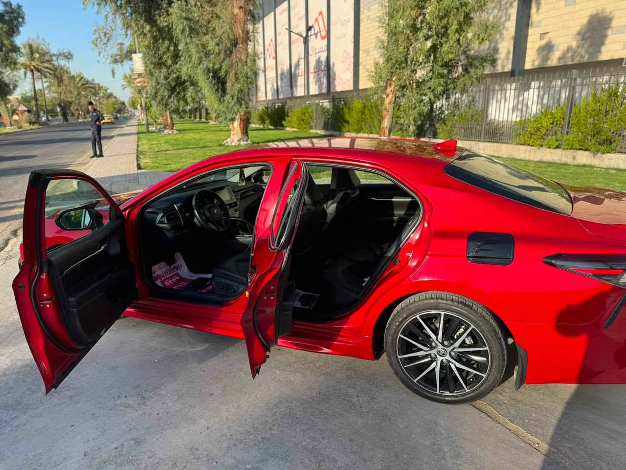 🚘 تويوتا كامري 2024 امريكي SE🚘

✨ المواصفات والتفاصيل:

موديل 2024

امريكي حادثها بنيد بدون دواخل

محرك 2.5 لتر 4 سلندر

ناقل حركة أوتوماتيك

نظام تشغيل بصمة

دخول وتشغيل ذكي

شاشة وسطية

كاميرا خلفية

حساسات

مثبت سرعة

تحكم بالمقود

أنظمة أمان ومساعدة للسائق

مقاعد جلد

تكييف أوتوماتيك

جنوط ألمنيوم

لون احمر

رقم بغداد باسمي تحويل ثاني يوم 

السعر 195 ورقة

📞 للاستفسار والتواصل:

***********
