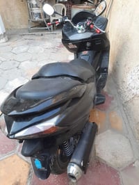 عندي هاي الدراجه للبيع او مراوس حسب القناعه هاي رقمي ٠٧٧٠٥٨٤٤٨٢٩السعرخ...