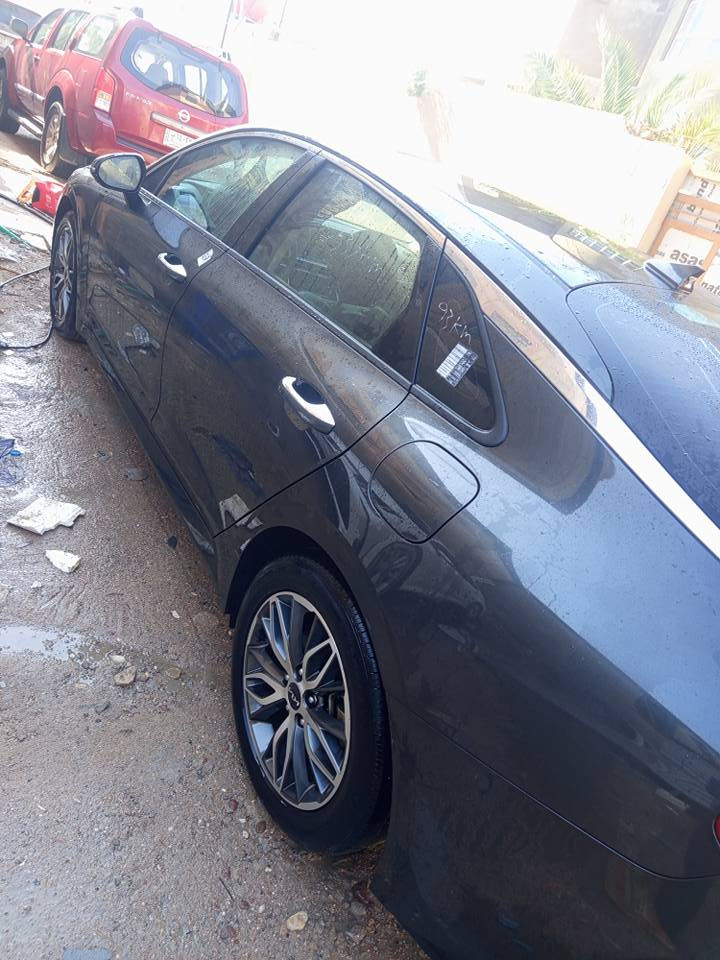 كيا K5 موديل 2023وارد كوري 

مكينه 2000
ماشيه 12الف
فول مواصفات ماعده البانوراما
رايدها195ورقه 
مكانه البصره ابو الخصيب حمدان 
*********** البصرة, العراق
