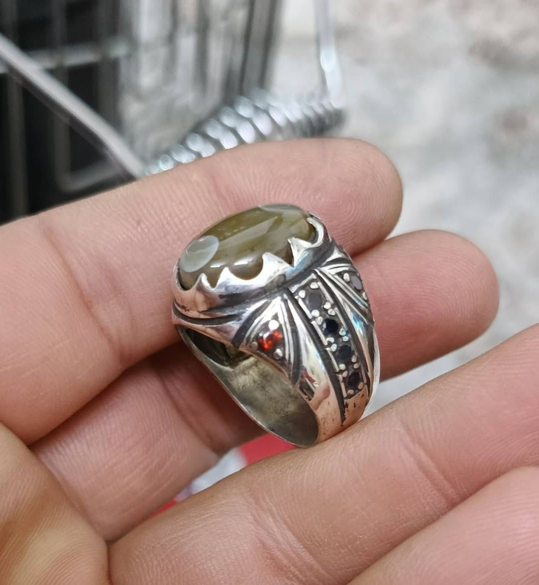 سليماني ٧٥ . الف
بغداد حي النصر 
***********
