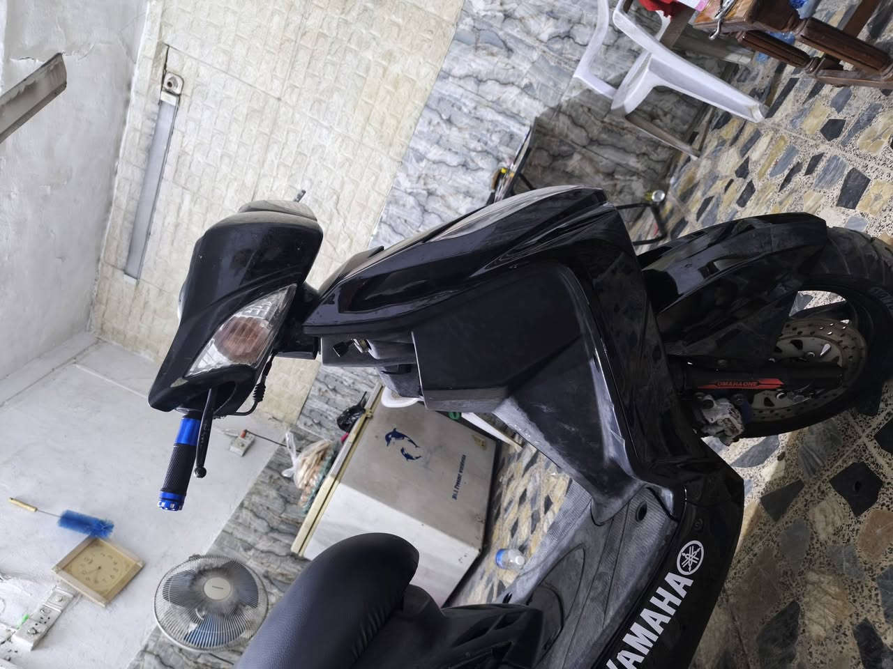 سكنس فحل اتخبل بس بيهه نواقص سعر ٦٥٠مكاني مدينه الصدر رقمي ***********
