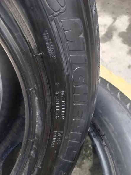 السلام عليكم زوج اطارت مشلن انتاج ٢٢
قياس ٢٢٥/٦٥/١٧
السعر ٨٠ مع الشد 
واتساب ***********
