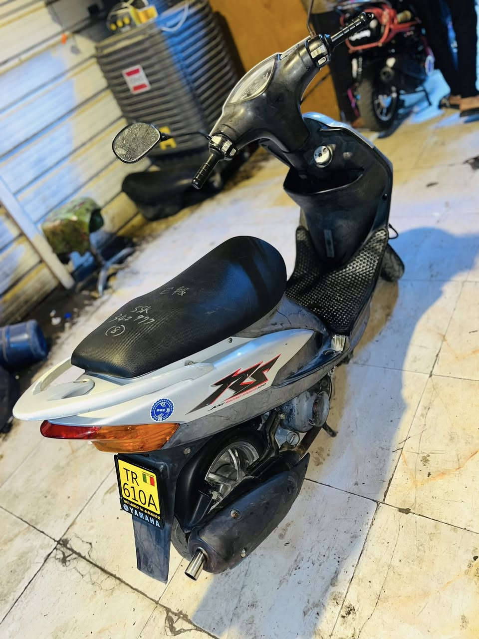 سلام عليكم :للبيع ماكس عدله بلادي ٤٩ كفاله عامه دراجه بيه ويل نجمه اصلي وشيال اصلي ويدات اصليه وصلنصه صجميه مال رمبه شلعه ومعدل مال ٥٥ معدل ١٢٠ كلهن دراجه برغي ما ناقصه كهربائيات ما كهربائيات كلههه شغاله لسعر 925 وبيه مجال رقم لهاتف:***********#لمكان كوت نعمانيه
