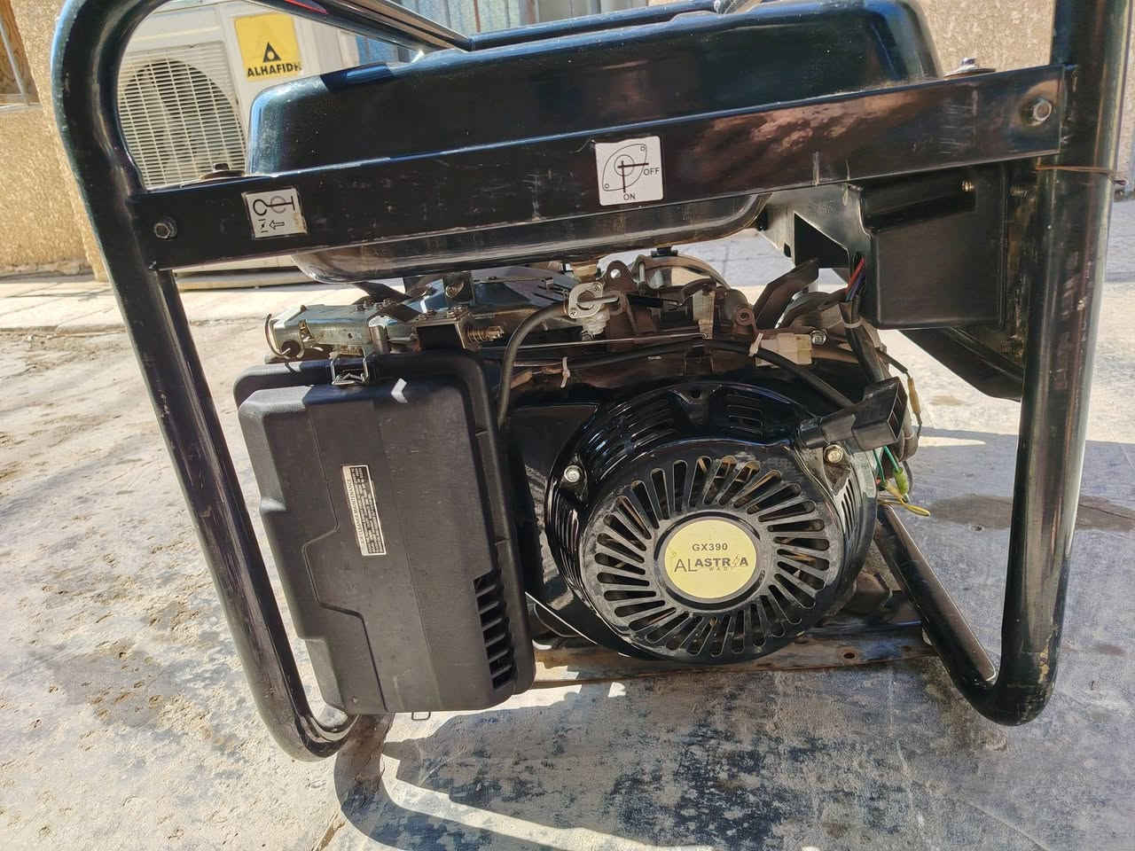 مولدة 5 kv تشغل 20 امبير استعمال قليل جدا نظيفة جدا رايديها  325 الف


**إذا كنت صاحب هذا الإعلان وتريد حذفه لأي سبب، رجاءا أرسل رسالة إلى الدعم الفني**