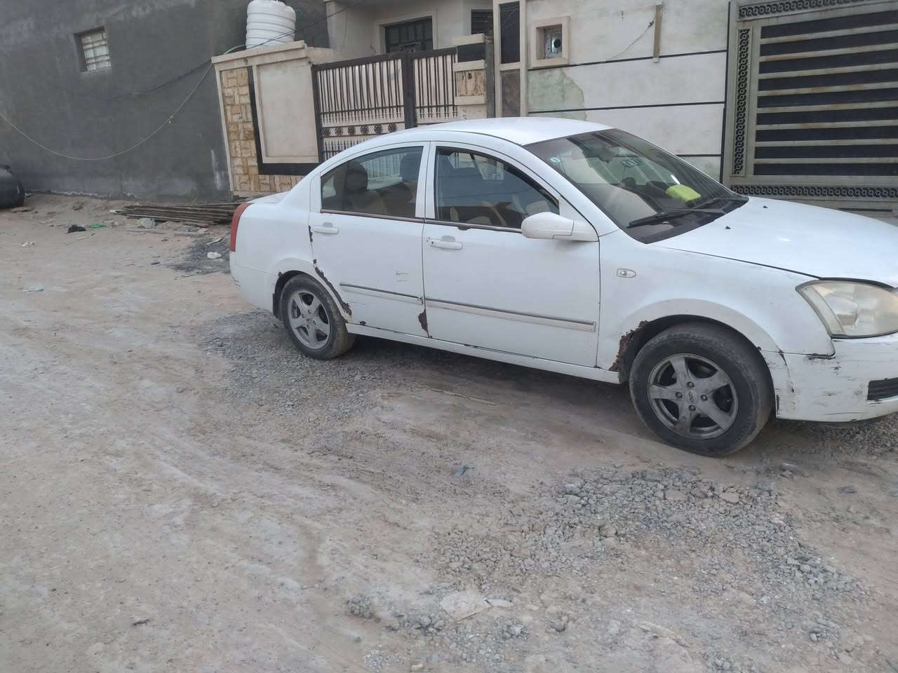 شيري اي فايف خصوصي اوتماتيك رقم انبار انكليزي بيها خياسات كما موضح بالصورمحرك بلادي للبيع او مراوس حته اذا سياره تكسي تبريد شغال شاشه انترنت مكان السياره بغداد الاعظميه للاتصال او واتساب ***********
