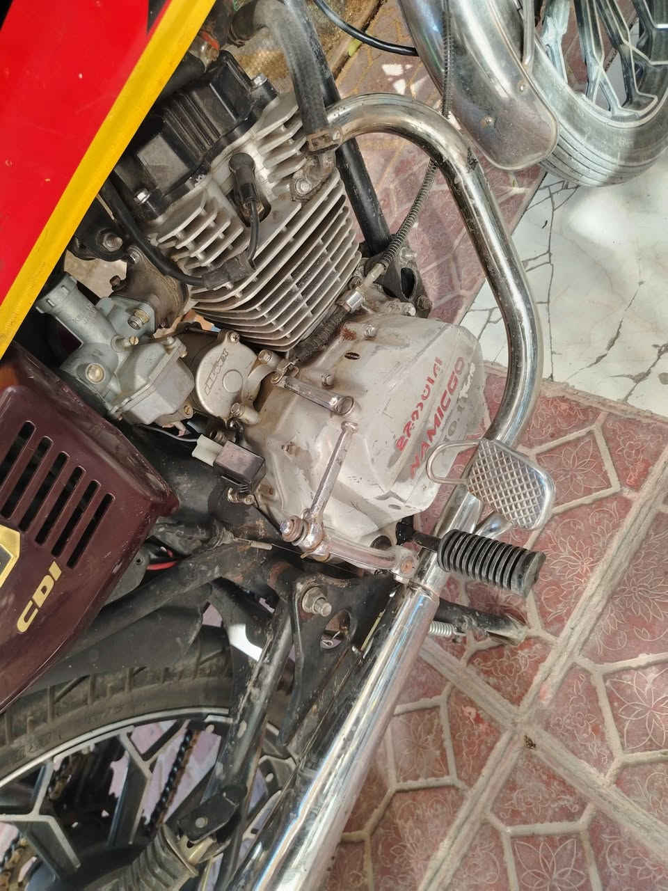 ‎إيراني ٥ كير للبيع دراجة كاملة بوجهك لشارع أوراق موجودة
*********** عنواني الغزالية‎ Colombo, Sri Lanka
