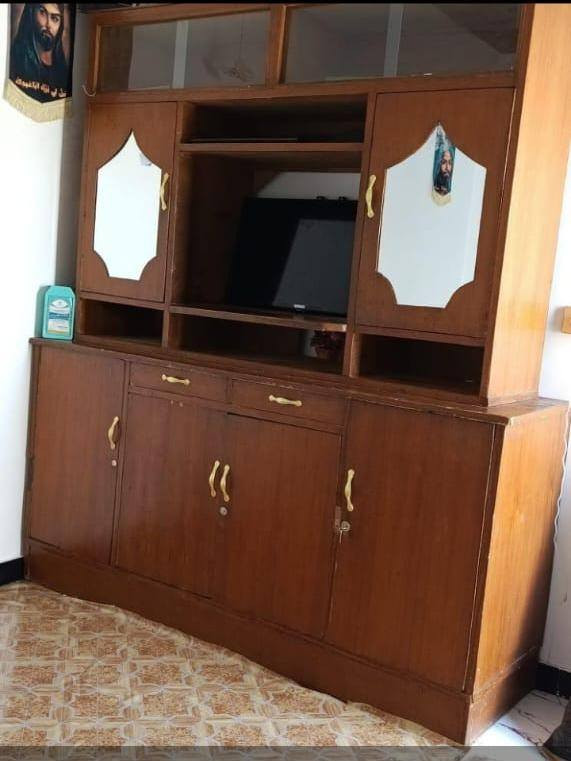 معرض حجم ثقيل نجارة اصلي باب اول
كنتور نجارة
جرابية 
كلهم للبيع سعر خاص 
***********
بصرة جزيرة
