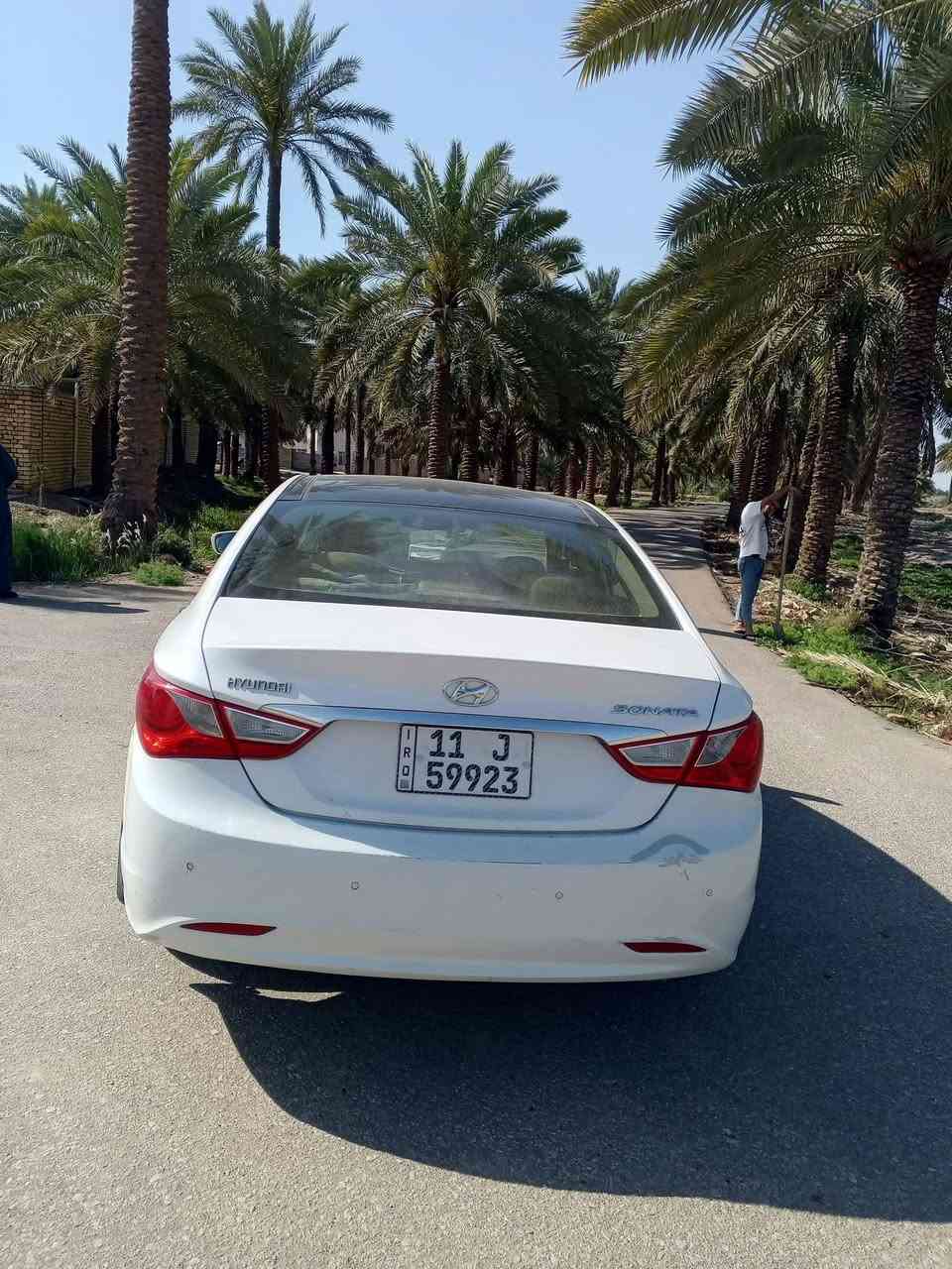 السلام عليكم ..
سيارة للبيع سوناتا موديل 2011 خليجي ..

دوش 2400 

بصمة داخلي وخارجي 

بنوراما فتحتين .

مكفولة السيارة جديدة مال جناي .

ونظيفة حيل ..

السعر 120 .

***********.

مكان السيارة بابل القاسم ..

رقم بغداد الجديد
