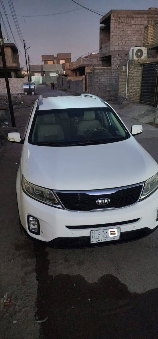 سورنتو موديل 2014
خليجي  رقم بغداد بسمي
تفاصيلها بل سونار  
 مواصفات السياره 

محرك  والكير شرط الفحص 

عداد المسافة154الف حقيقي

 المواصفات 

6 سلندر 

٧راكب

٣ قطع تبريد

بصمة تشغيل 

 بصمة ابواب + اشاره ترحيب 

مرايات شفط مع اشاير 

علامة سورنتو بدوسة ضوئيه

حساسات امامي

حساسات خلفي

5 ويل كروم حجم 19

شاشة

فول تحكم ستيرن 

مكينة وكير وحدادية خلفي امامي كلشي جديده

كشن  كهربائي

كامرة خلفية

مكان سيارة صلاح الدين 

سعر خاص 
للستفسار ***********
